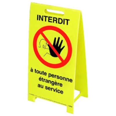 Balise signalisation interdit à toute personne étrangère